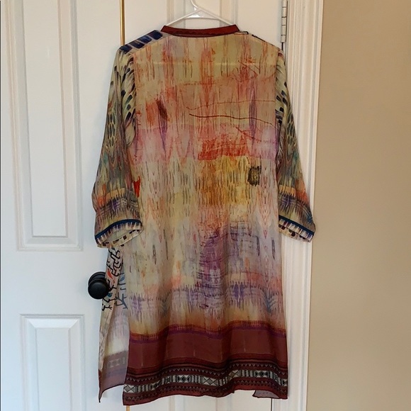 Pakistani Indian shirt with embroidery. shirt / kurta / kameez. - Picture 3 of 5